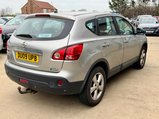 Nissan Qashqai 1.5 dCi Acenta 2WD 5dr 7