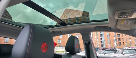 MG ZS EXCLUSIVE T-GDI.. MAIN DEALER SERVICE HISTORY.. STUNNING EXAMPLE 1