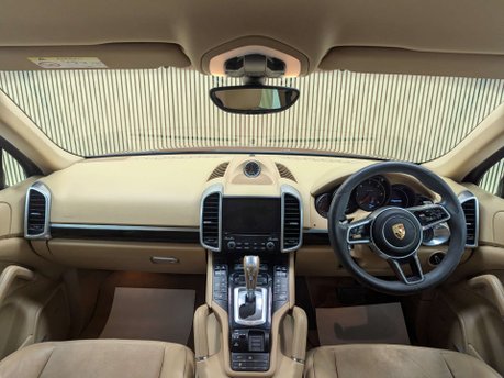 Porsche Cayenne 3.0 Cayenne D Platinum Edition V6 Tiptronic S A 4WD 5dr 54