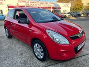 Hyundai i20 1.2 CLASSIC 4