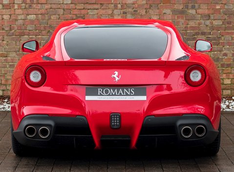 Ferrari F12 Berlinetta 5