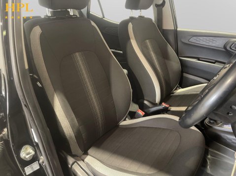 Hyundai i10 1.0 SE Connect Hatchback 5dr Petrol Auto Euro 6 (s/s) (67 ps) 11