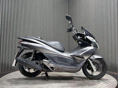 Honda PCX 2011 38K RUNNING PROJECT SCOOTER SPARES OR REPAIR 125CC