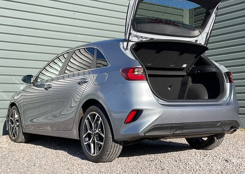 Kia Ceed 1.5T GDi ISG 3 DCT 17