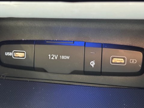 Hyundai TUCSON 1.6 h T-GDi Premium SUV 5dr Petrol Hybrid Auto Euro 6 (s/s) (230 ps) 28