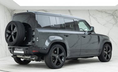 Land Rover Defender 110 V8 7