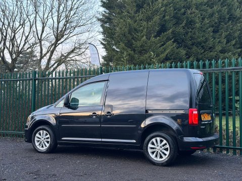 Volkswagen Caddy C20 TDI HIGHLINE 21