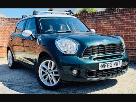 Mini Countryman 2.0 Cooper SD SUV 5dr Diesel Manual ALL4 Euro 5 (s/s) (143 ps)