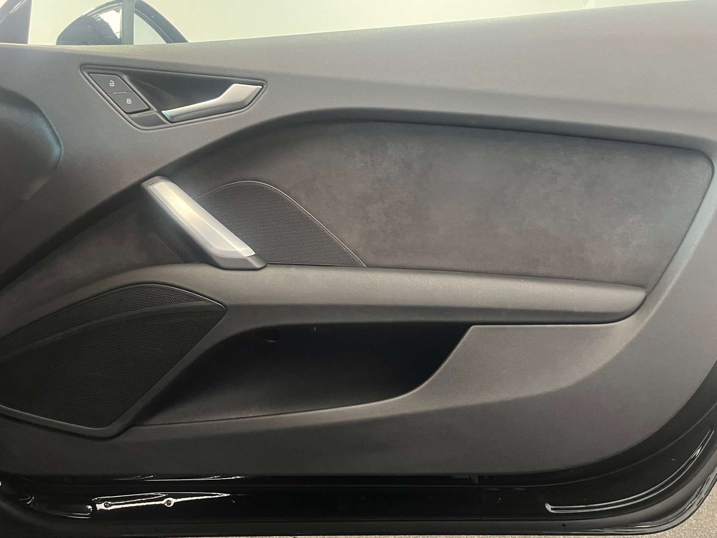 2018 Audi TT — image 9