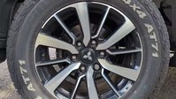 Mitsubishi Shogun Sport 2.4D 4 SUV 5dr Diesel Auto 4WD Euro 6 (181 ps) 28