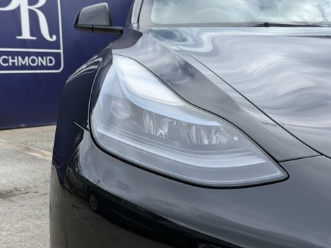 Tesla Model 3 (Dual Motor) Performance Saloon 4dr Electric Auto 4WDE (Performance Upgrade 12