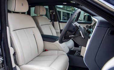 Rolls-Royce Phantom 12