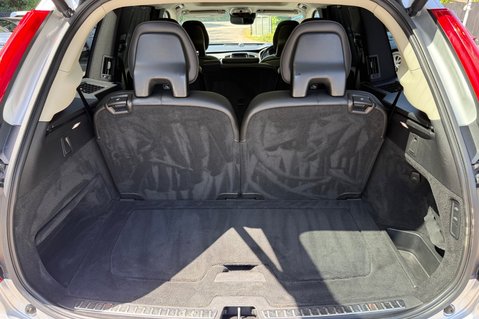 Volvo XC90 B5 INSCRIPTION PRO AWD -B&W -XENIUM PK -PAN ROOF -22S -SURROUND CAMERAS 82
