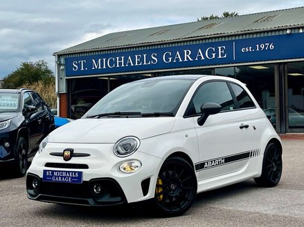 Abarth 695 1.4 695 Competizione (180) Semi-Auto 3dr