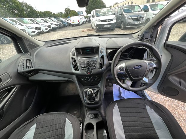 Ford Transit Connect LWB L2H1 Low Roof Air Con EURO 6 NO VAT 25