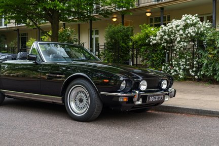 Aston Martin V8 Volante EFi 13