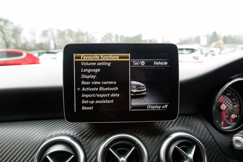 Mercedes-Benz A Class A 180 D AMG LINE 29