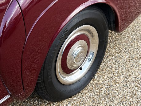 Bentley S1 Continental Mulliner Flying Spur 42