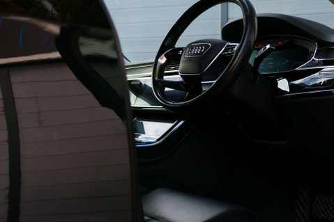 Audi A8 3.0 A8 50 TDI Quattro Auto 4WD 4dr 19