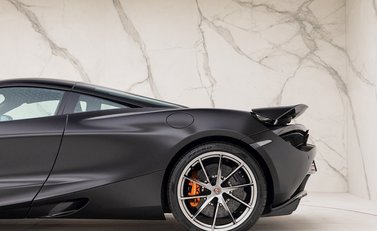 McLaren 720S Performance 33