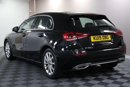Mercedes-Benz A Class A 180 D SPORT 10