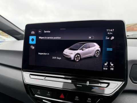 Volkswagen ID.3 Pro Performance 58kWh Life Hatchback 5dr Electric Auto (204 ps) 46