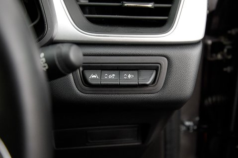 Renault Captur TECHNO E-TECH 15
