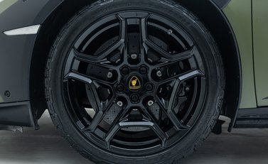 Lamborghini Huracan Sterrato 26