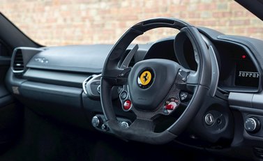 Ferrari 458 Italia 11