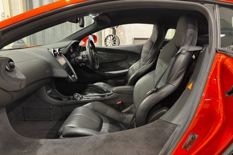 McLaren 570S V8 SSG 17