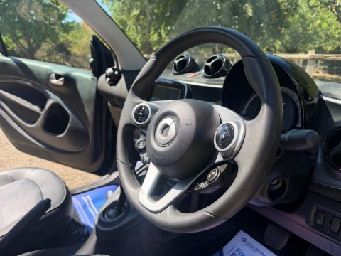 Smart Fortwo Coupe 1.0 Prime (Premium) Cabriolet 2dr Petrol Twinamic Euro 6 (s/s) (71 ps) 26