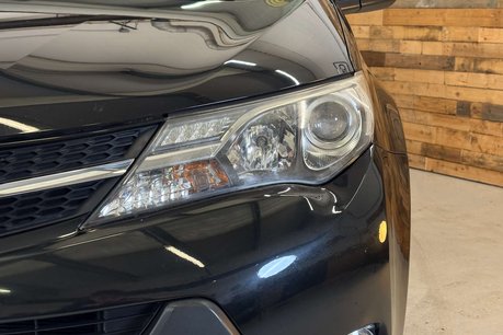 Toyota Rav4 2.2 D-4D Invincible SUV 5dr Diesel Manual 4WD Euro 5 (150 ps) 23