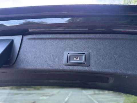 Audi A4 2.0 TDI 30 S line Estate 5dr Diesel S Tronic Euro 6 (s/s) (136 ps) 35
