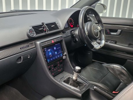 Audi RS4 4.2 Estate 5dr Petrol Manual quattro (326 g/km, 415 bhp) 9