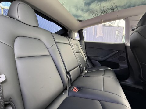 Tesla Model Y (Dual Motor) Long Range SUV 5dr Electric Auto 4WDE (384 bhp) 27