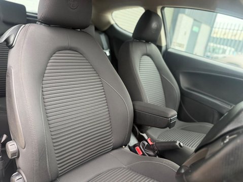 Alfa Romeo Mito 1.4 TB MultiAir Distinctive Euro 5 (s/s) 3dr 11