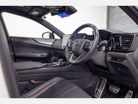 Lexus NX 2.5 350h F Sport E-CVT 4WD Euro 6 (s/s) 5dr 12