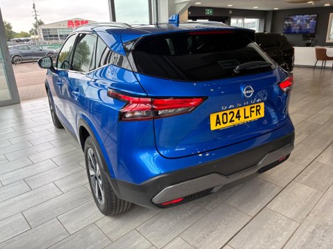 Nissan Qashqai 1.3 DIG-T MHEV N-Connecta XTRON Euro 6 (s/s) 5dr 7