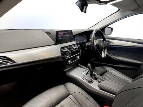 BMW 5 Series 2.0 520i GPF SE Saloon 4dr Petrol Auto Euro 6 (s/s) (184 ps) 15
