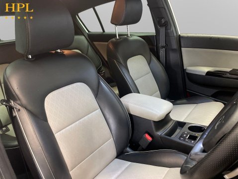 Kia Sportage 1.6 T-GDi GT-Line SUV 5dr Petrol DCT AWD Euro 6 (s/s) (174 bhp) 11