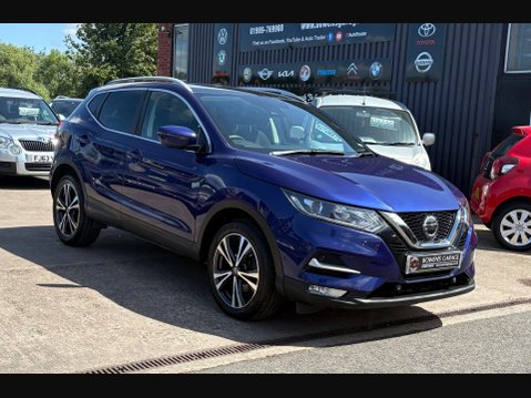 Nissan Qashqai 1.3 Qashqai N-Connecta DiG-T 5dr 4