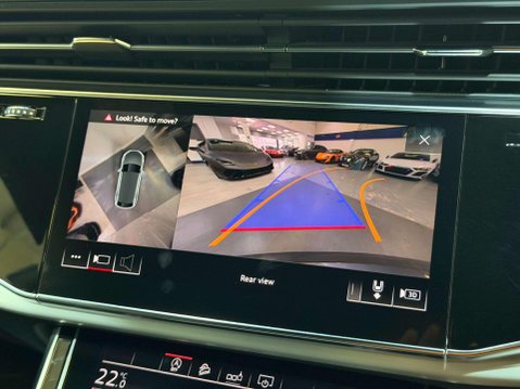 Audi Q8 3.0 TDI V6 50 S line SUV 5dr Diesel Tiptronic quattro Euro 6 (s/s) (286 ps) 32