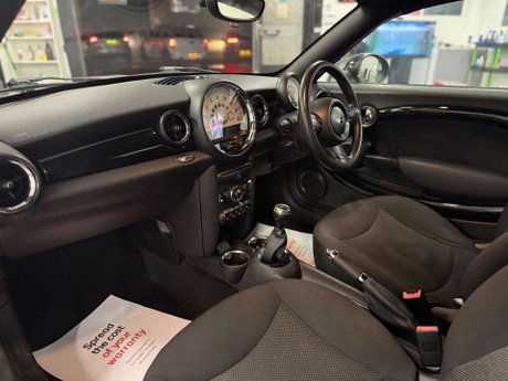 Mini Coupe 1.6 Cooper Euro 5 (s/s) 2dr 9