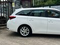 Toyota Auris VVT-I ICON TECH TOURING SPORTS 14