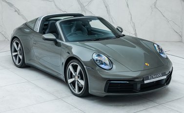 Porsche 911 Targa 4S (992) 8