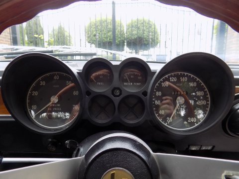 Alfa Romeo GT 1300 Junior 49