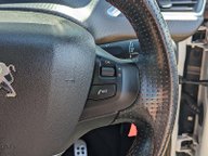 Peugeot 2008 PURETECH S/S GT LINE 23