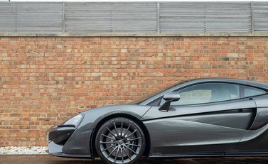 McLaren 570 29