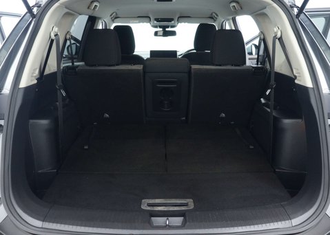 Nissan X-Trail 1.5 h e-POWER N-Connecta SUV 5dr Petrol Hybrid Auto e-4ORCE Euro 6 (s/s) (2 50