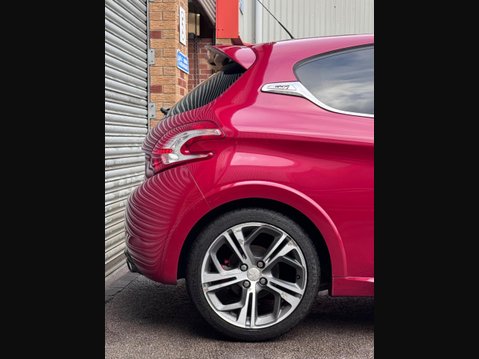 Peugeot 208 1.6 THP GTi Hatchback 3dr Petrol Manual Euro 5 (200 ps) 16